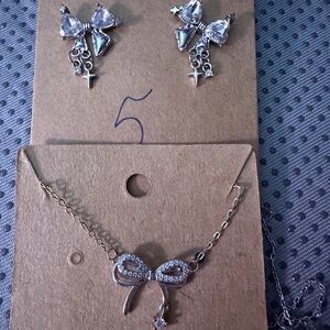 Elegant Silver Bow Jewelry Set